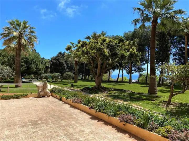New Confort Benalmadena Exterior photo